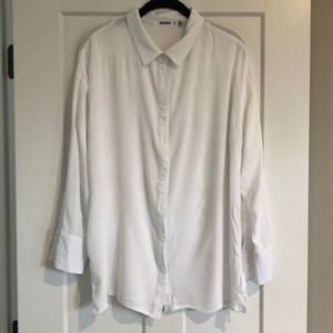 MISSGUIDED white long sleeve button front shirt, size 4